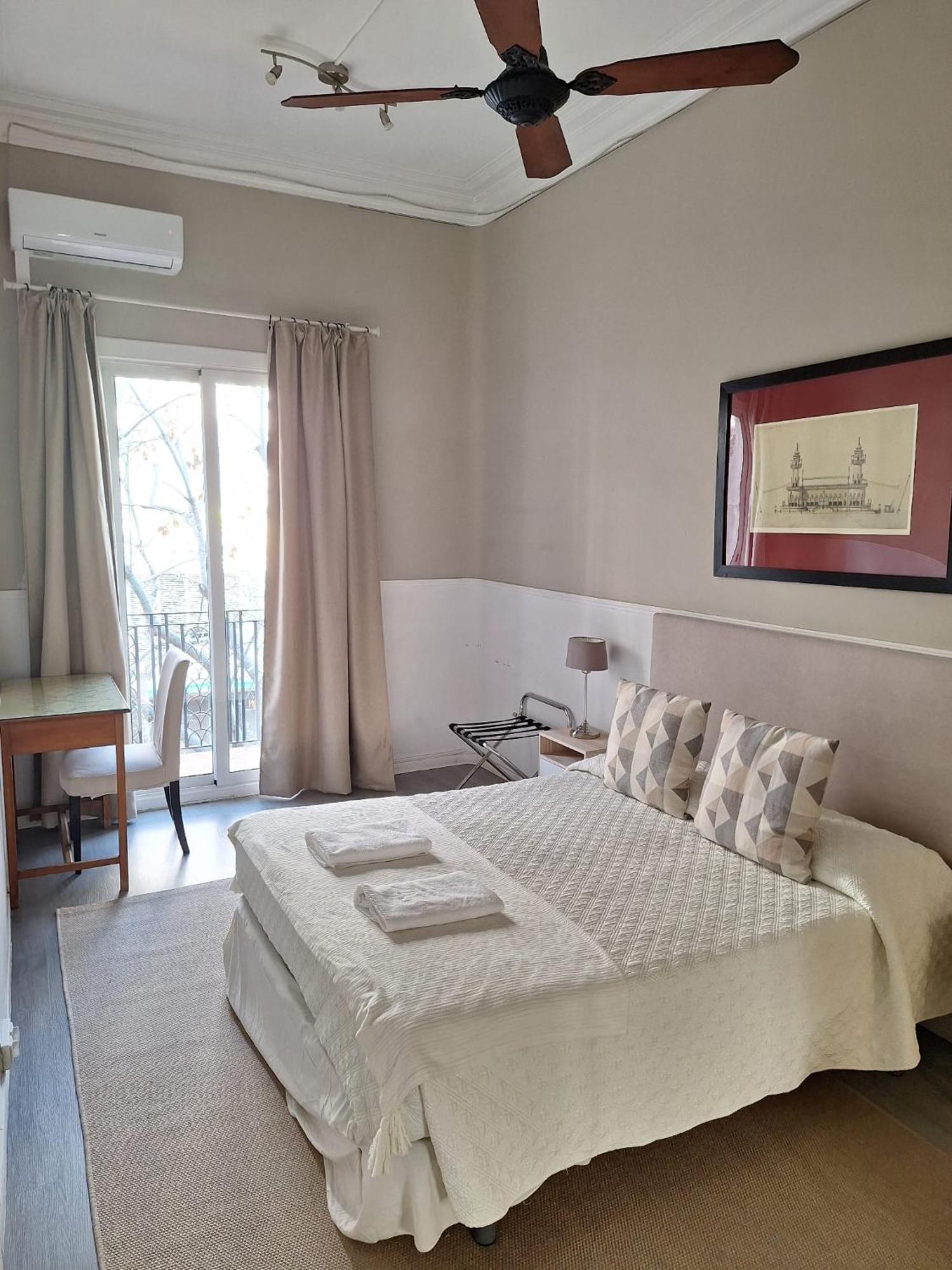 Casa Consell Apartments Barcelona Zewnętrze zdjęcie