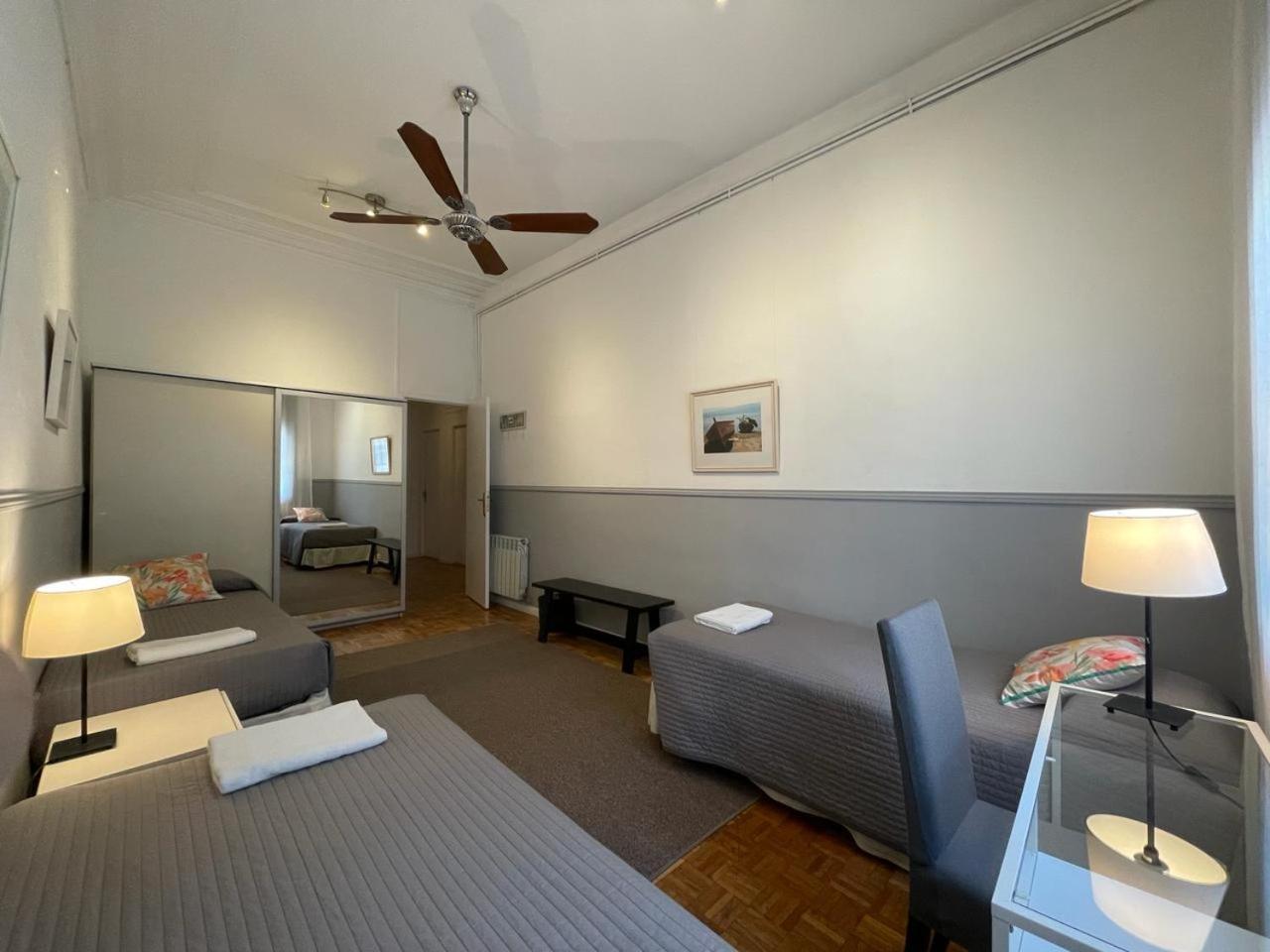 Casa Consell Apartments Barcelona Zewnętrze zdjęcie